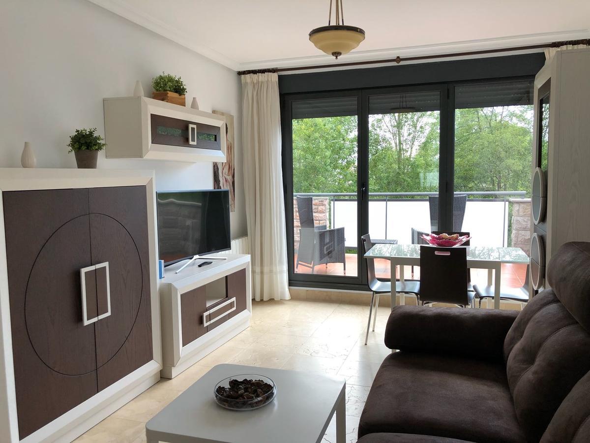 Apartamento Marina Llanes Bagian luar foto